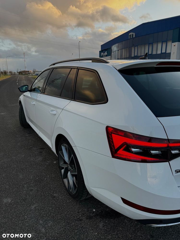 Skoda Superb 2.0 TSI Sportline DSG - 5