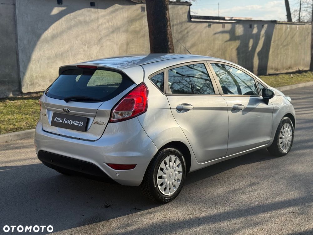 Ford Fiesta 1.6 TDCi DPF Gold X - 4