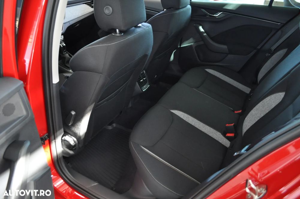 Skoda Kamiq 1.5 TSI DSG Selection - 6
