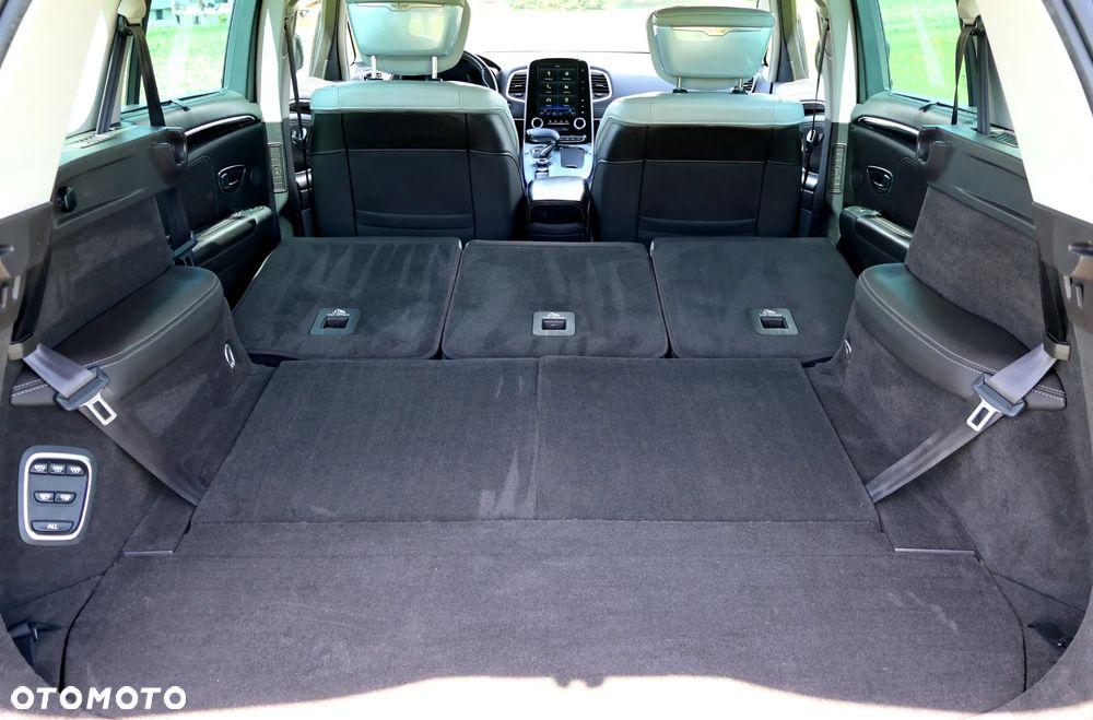 Renault Espace 1.6 dCi Energy Initiale Paris EDC 7os - 23