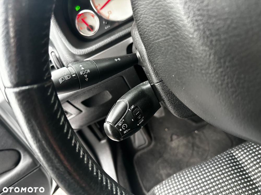 Peugeot 407 140 Premium - 21