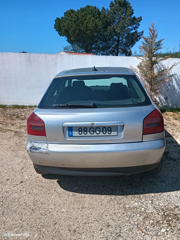 Audi A3 1.9 TDI Attraction - 3