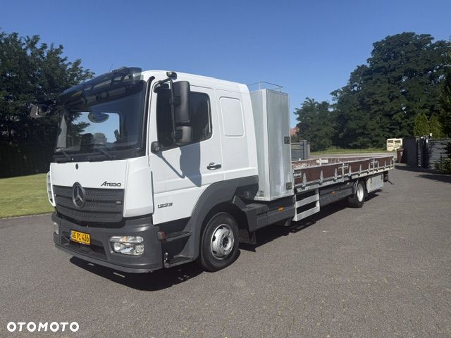 Mercedes-Benz Atego 1223 Skrzynia 7,5M/ Sypialka / Niski przebieg / - 1
