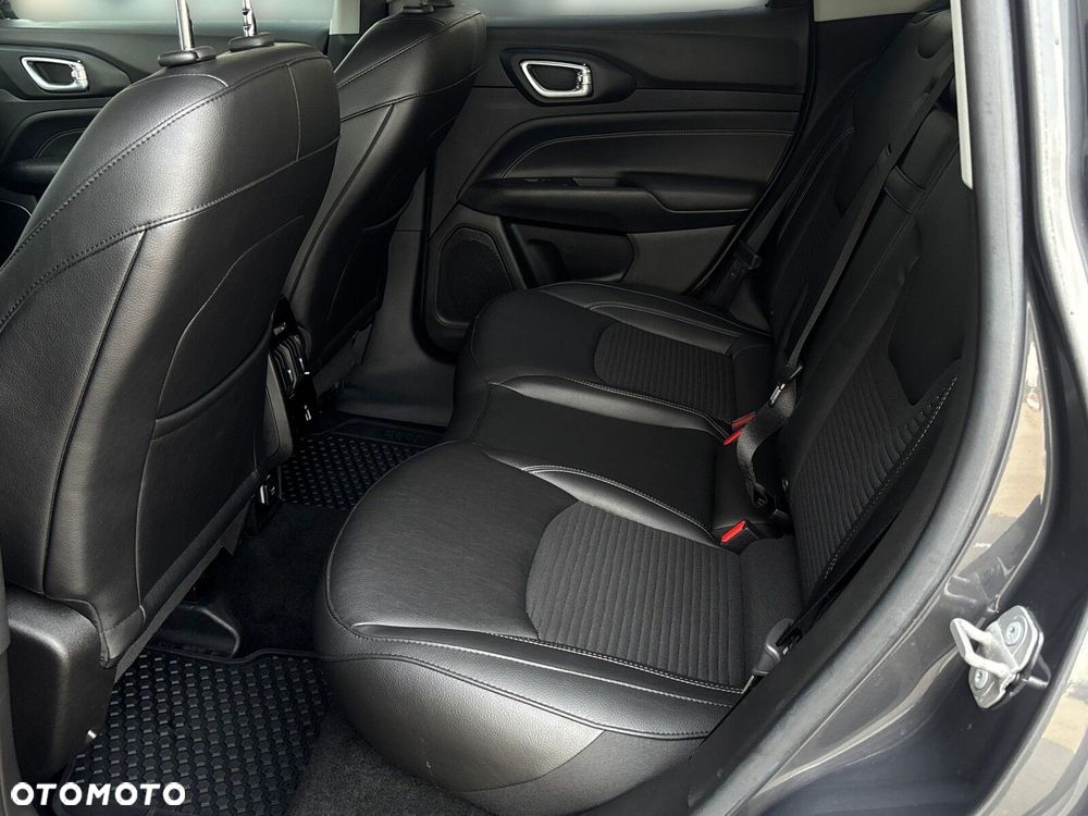 Jeep Compass 1.5 T4 mHEV Limited FWD S&S DCT - 12