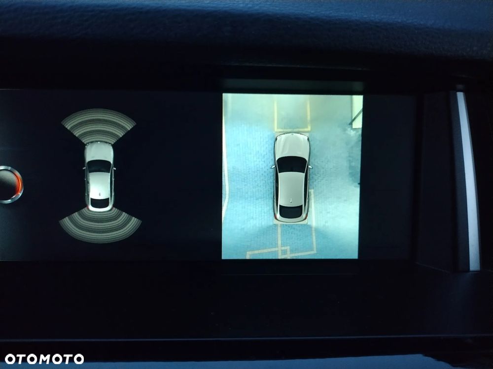 BMW X4 xDrive20d - 14