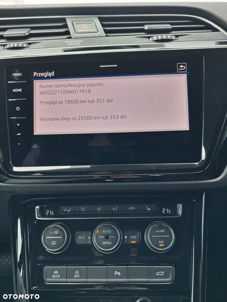 Volkswagen Touran - 20
