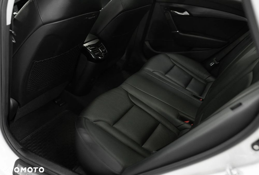 Hyundai i40 1.7 CRDi Premium DCT - 17