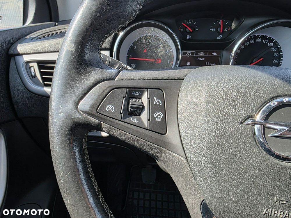 Opel Astra - 16