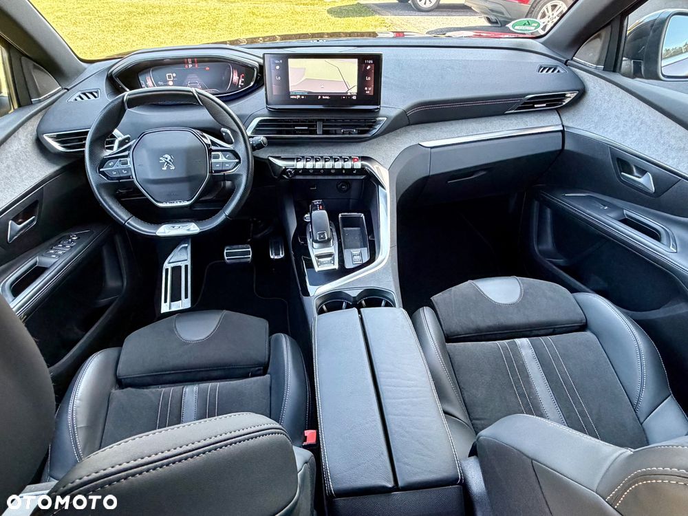 Peugeot 5008 1.6 PureTech GT Line S&S EAT8 - 22