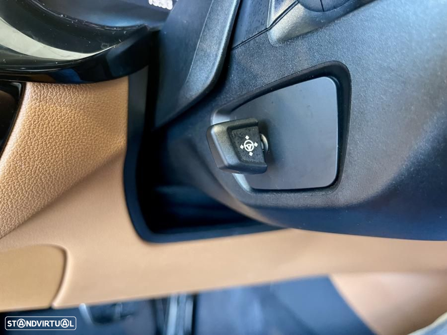 BMW 530 e Pack Desportivo M - 22