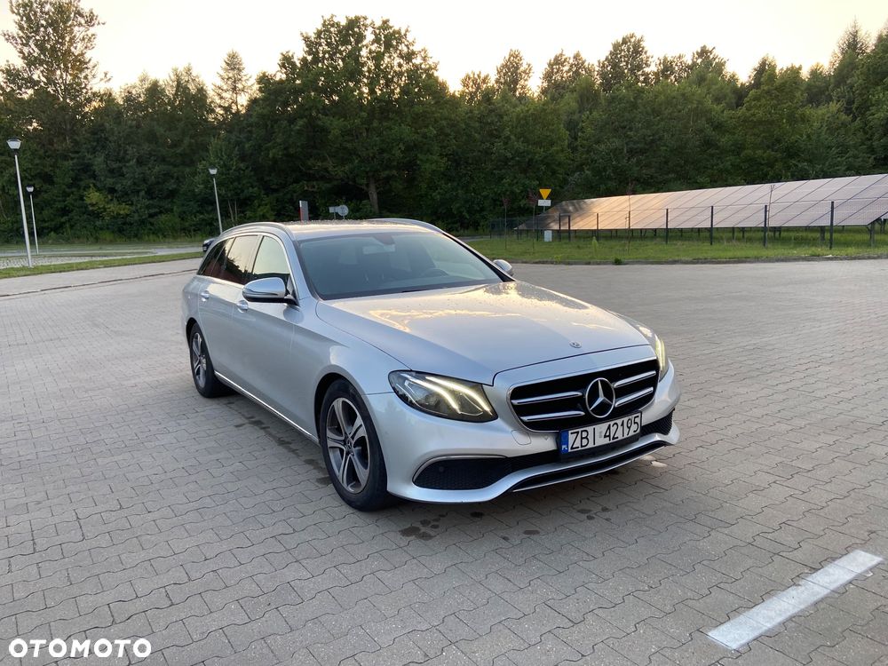 Mercedes-Benz Klasa E 220 d 9G-TRONIC Exclusive - 1