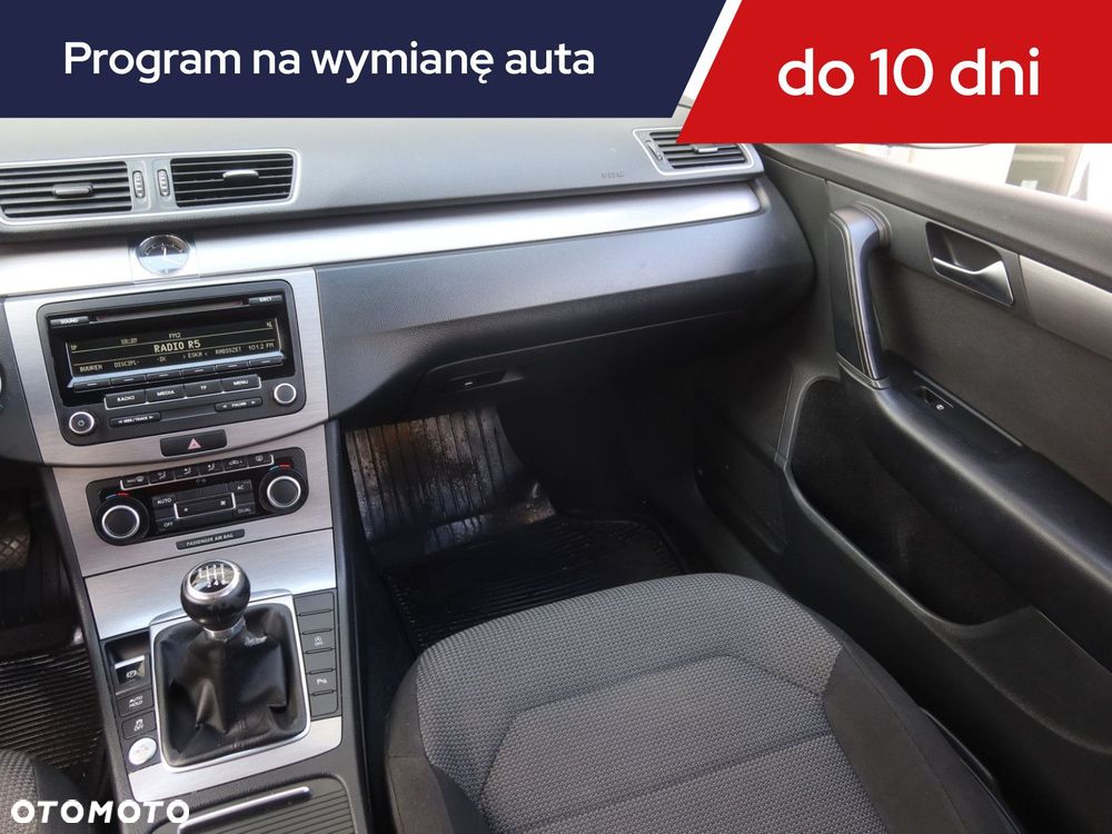 Volkswagen Passat Variant - 10