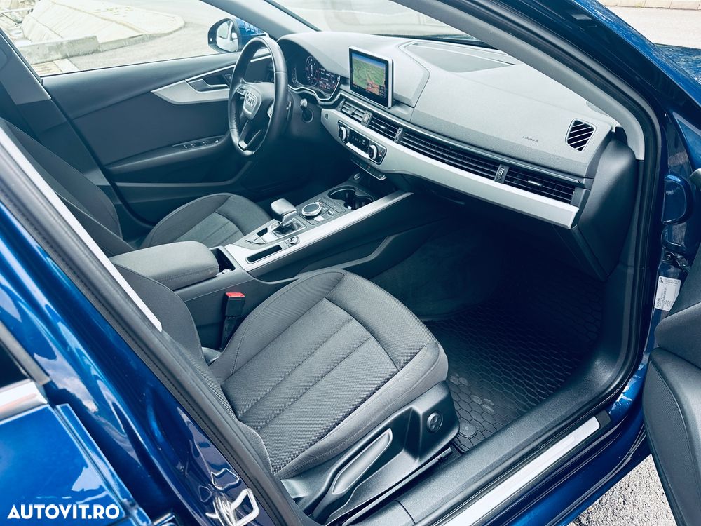 Audi A4 Avant 2.0 TDI S tronic Sport - 31