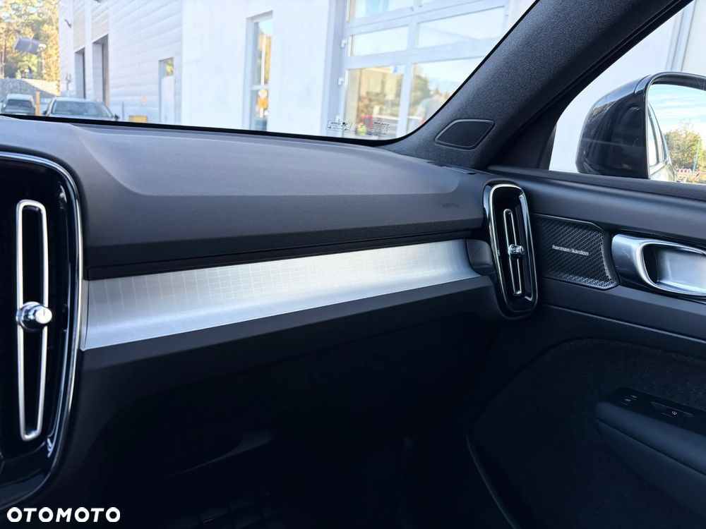 Volvo XC 40 - 17