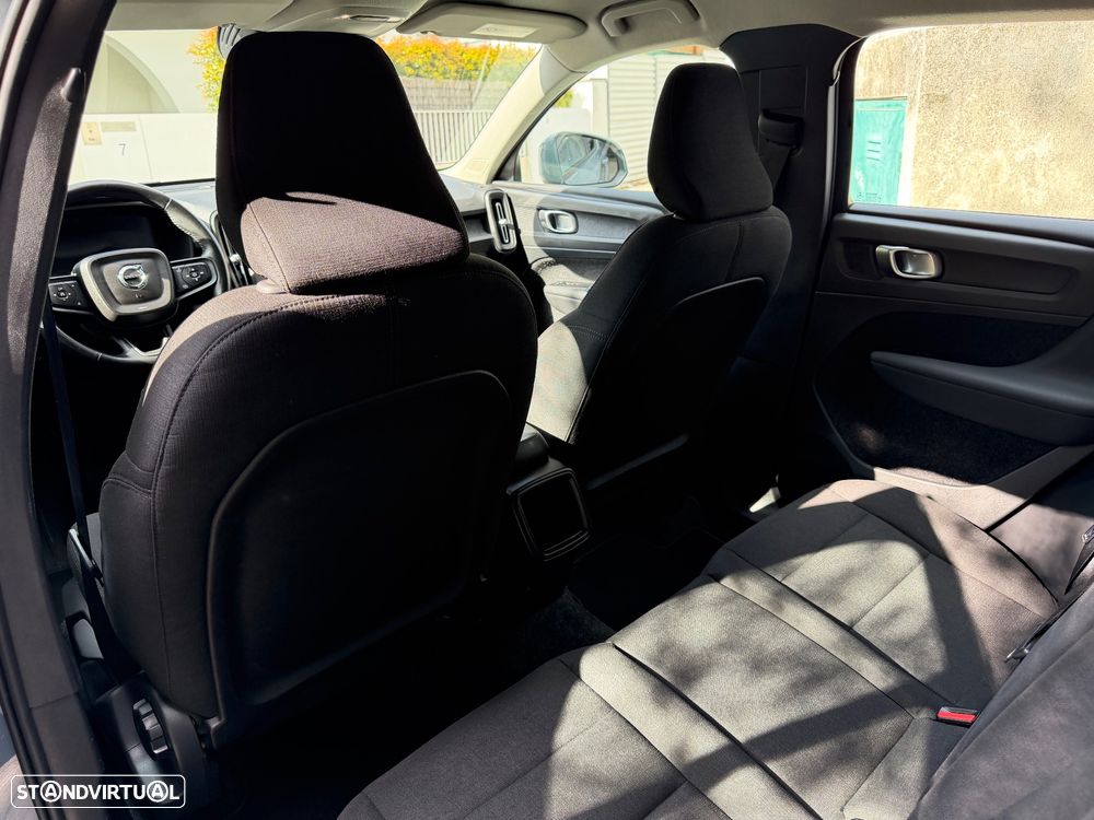 Volvo XC 40 1.5 T3 - 11