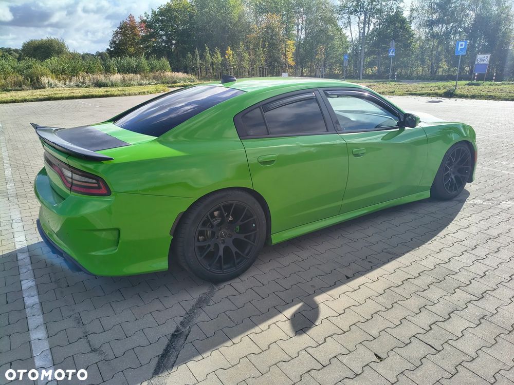 Dodge Charger Automatik SRT 392 - 11