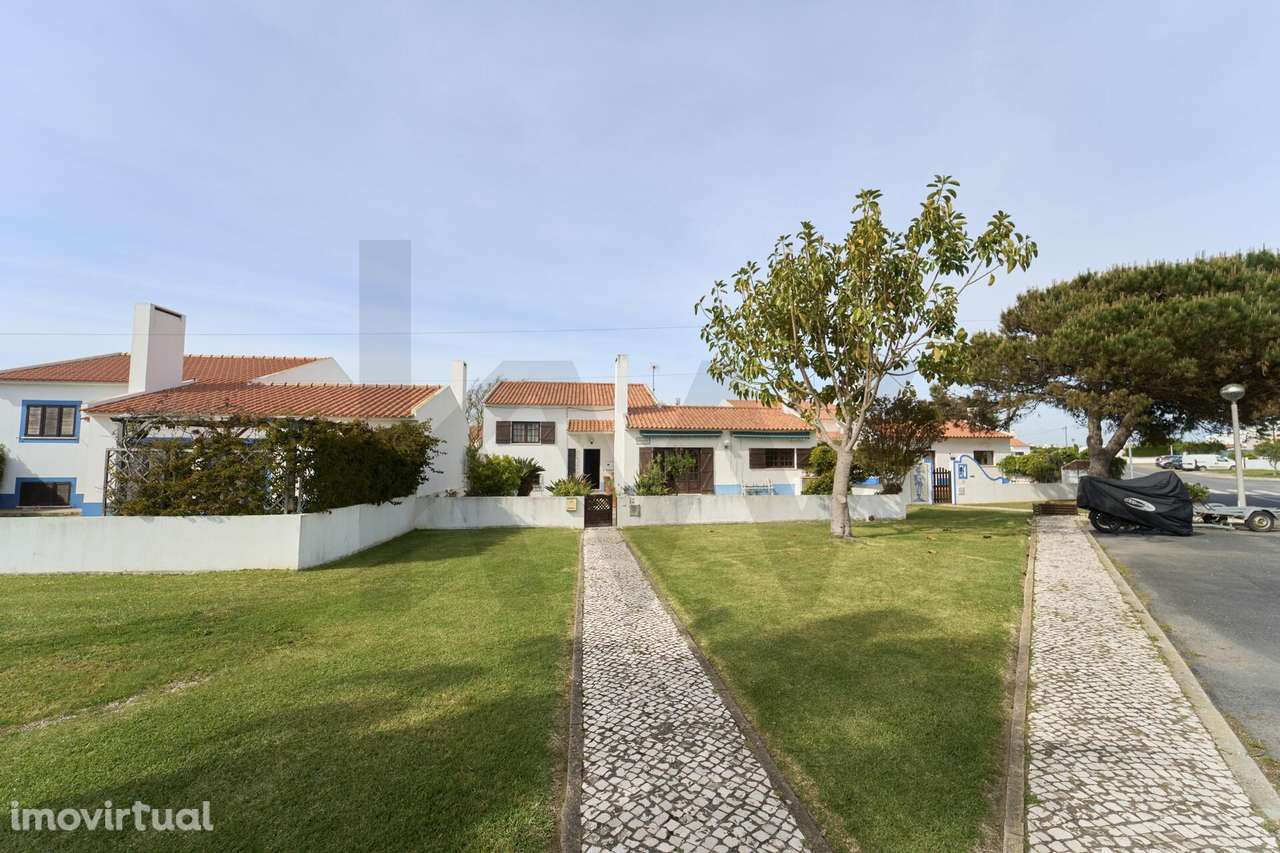 Moradia Tradicional com Jardim — O Seu Refúgio de Família em Porto Cov - Grande imagem: 3/23