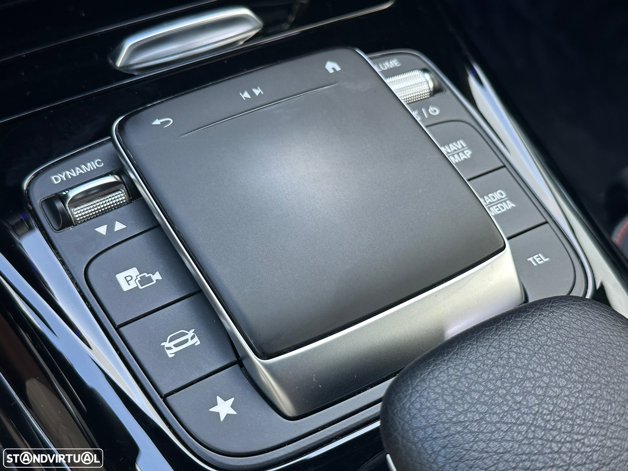 Mercedes-Benz A 35 AMG 4Matic Speedshift DCT 7G - 40