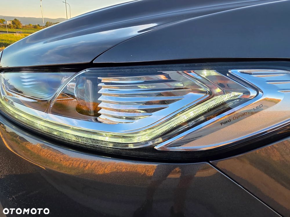 Ford Mondeo - 18
