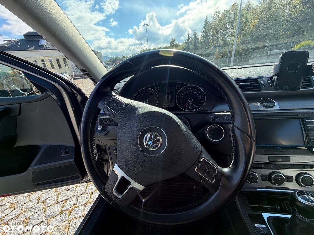 Volkswagen Passat 1.8 TSI Comfortline - 17