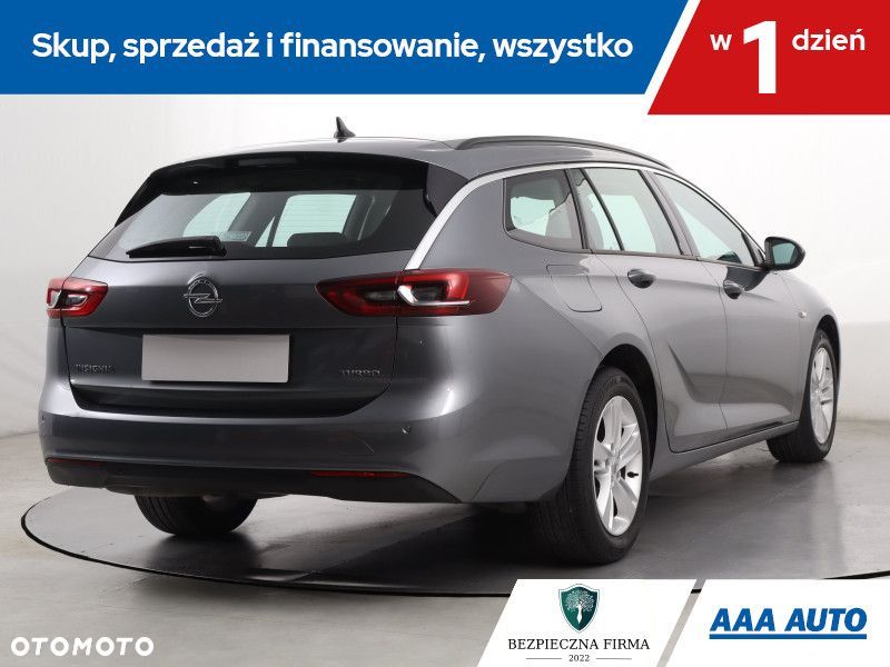 Opel Insignia - 6