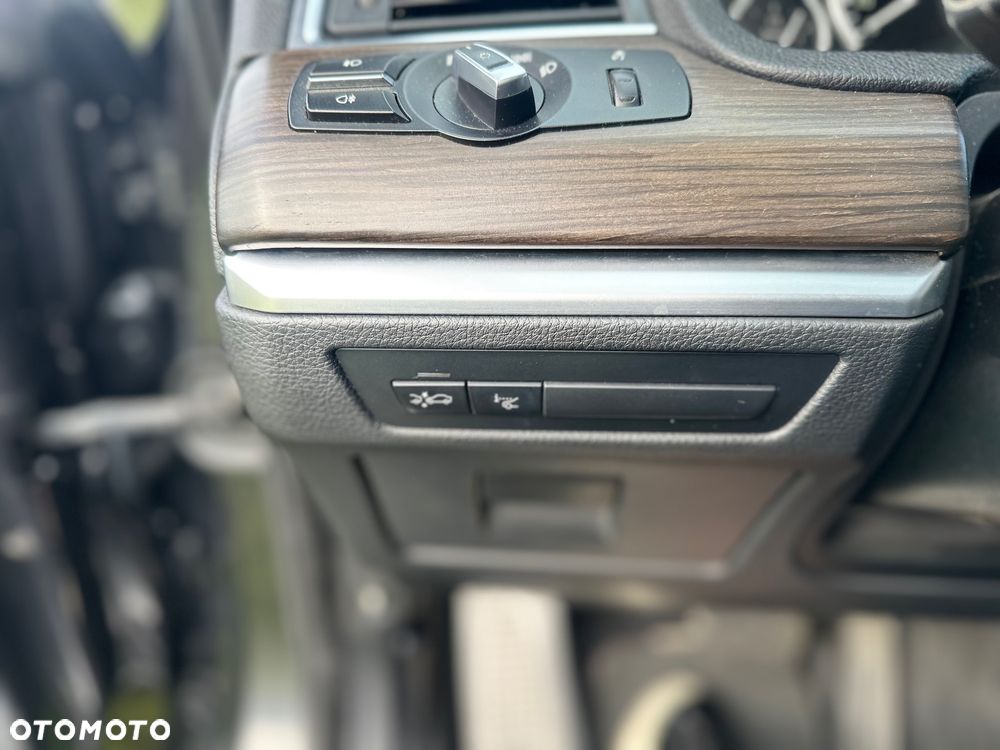 BMW Seria 5 535d Luxury Line - 6