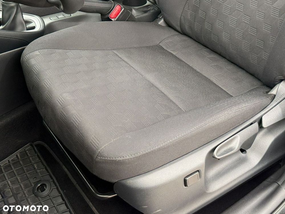 Toyota Yaris 1.5 Comfort - 18