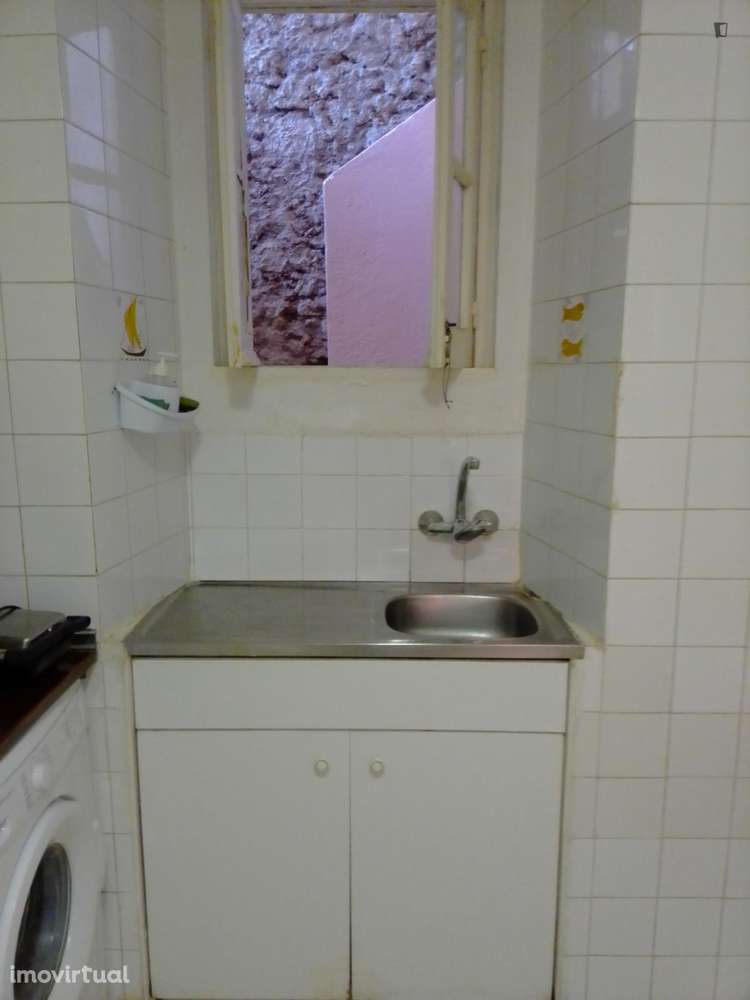 Quarto - localizado em Avenida da Liberdade Lisbon - Grande imagem: 4/13