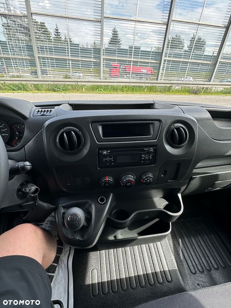 Renault Master - 9