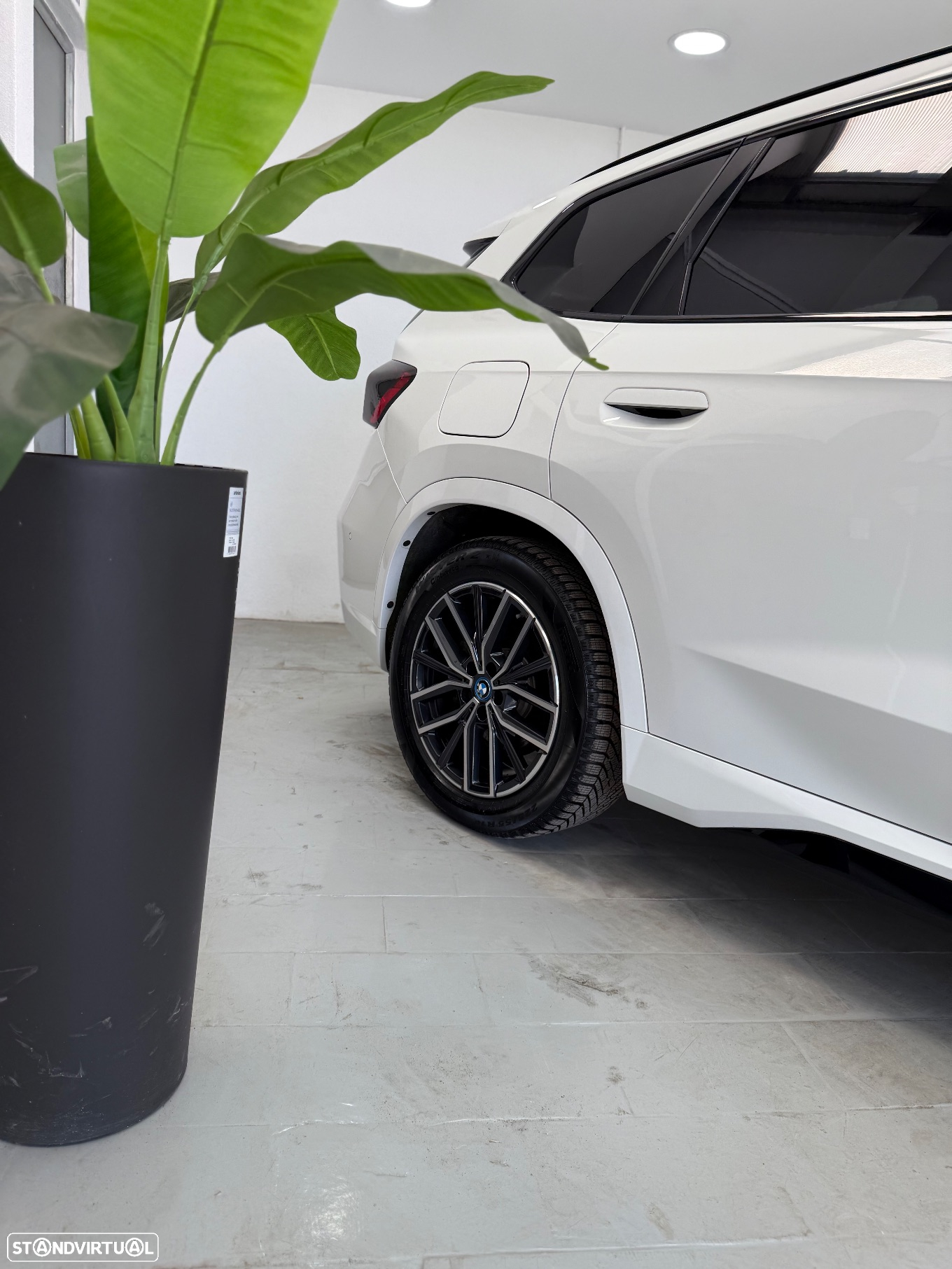 BMW iX1 xDrive30 Pack Desportivo M Pro - 33