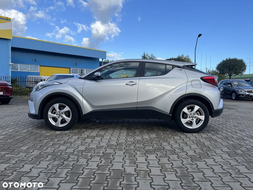 Toyota C-HR - 7