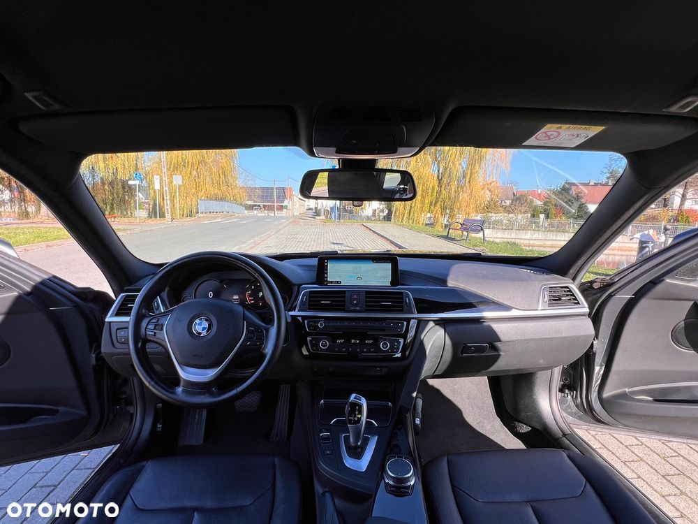 BMW Seria 3 320i Luxury Line Purity - 3