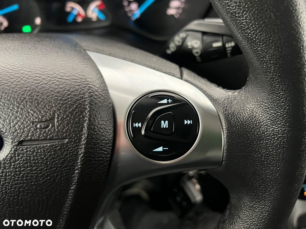 Ford Tourneo Connect 1.6 EcoBoost Titanium - 35