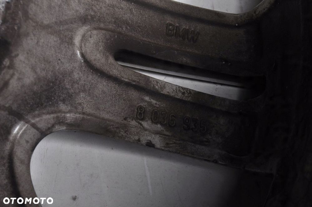 BMW E90 E91 E92 E93 FELGI ALUMINIOWE R18 8J 8.5J ET34/37 8036935 8036936 - 8