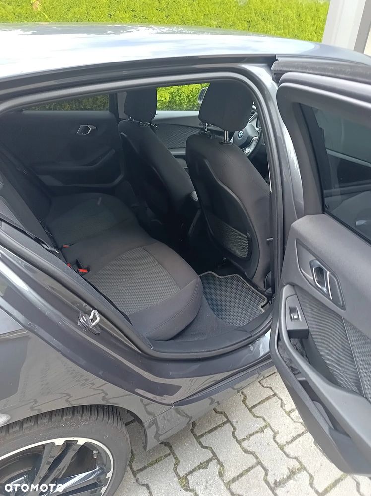 BMW Seria 1 118i - 15