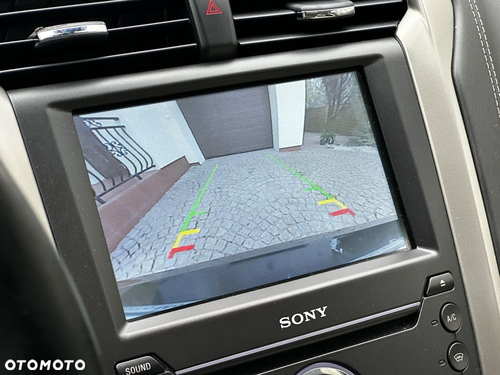 Ford Mondeo Vignale 2.0 EcoBoost - 34