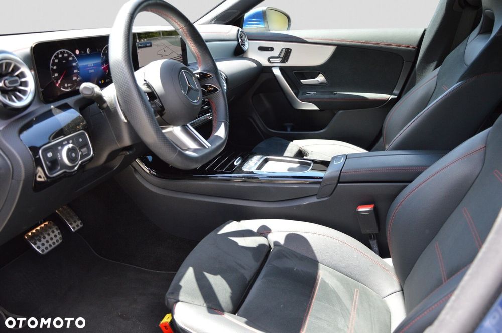 Mercedes-Benz CLA 200 mHEV AMG Line 7G-DCT - 10