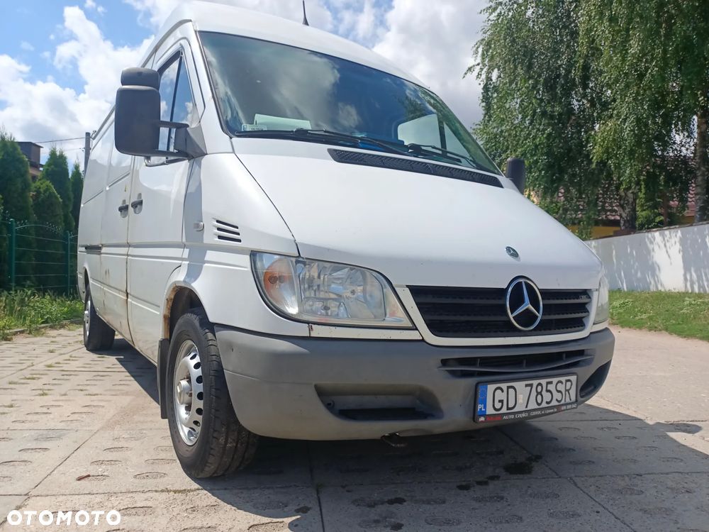 Mercedes-Benz Sprinter