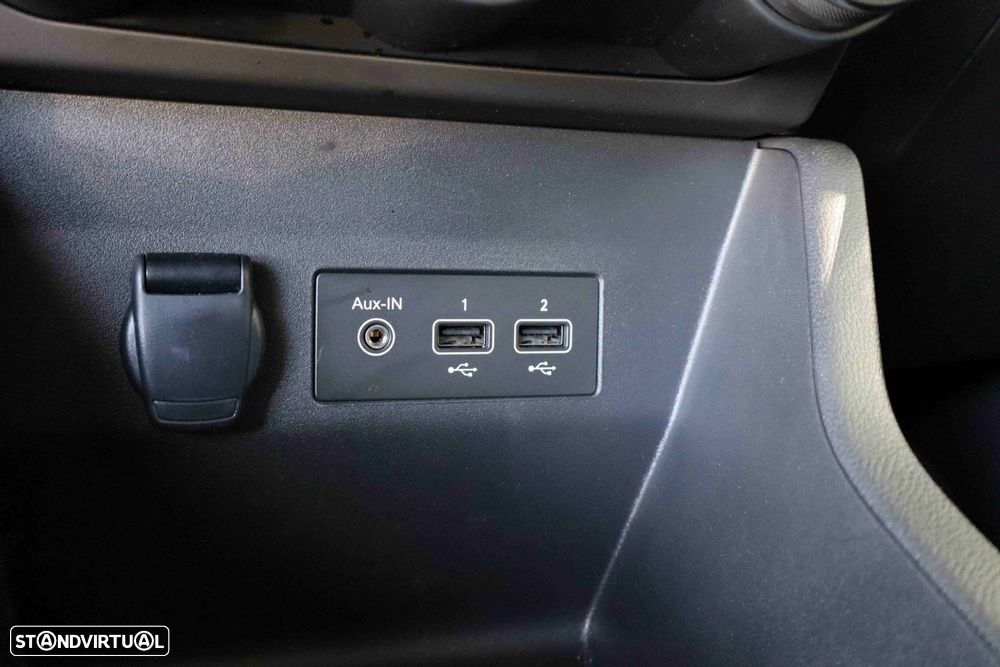 Renault Clio 1.0 TCe Evolution Bi-Fuel - 33