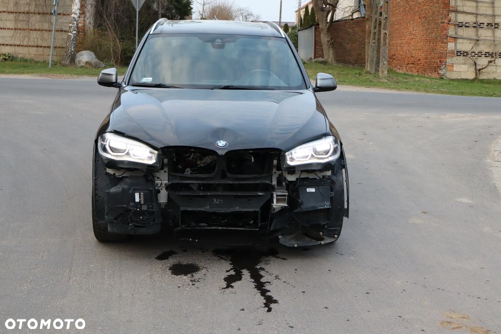BMW X5 M M50d - 32