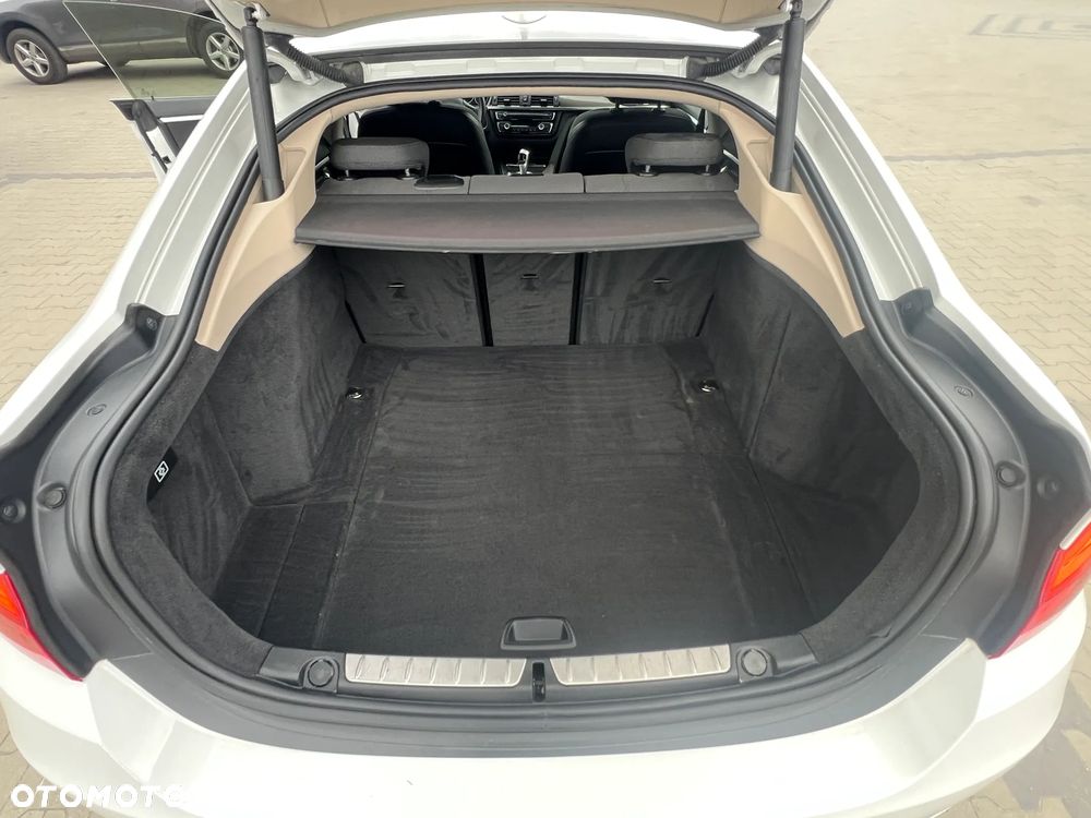 BMW Seria 4 420d xDrive Sport-Aut Modern Line - 22