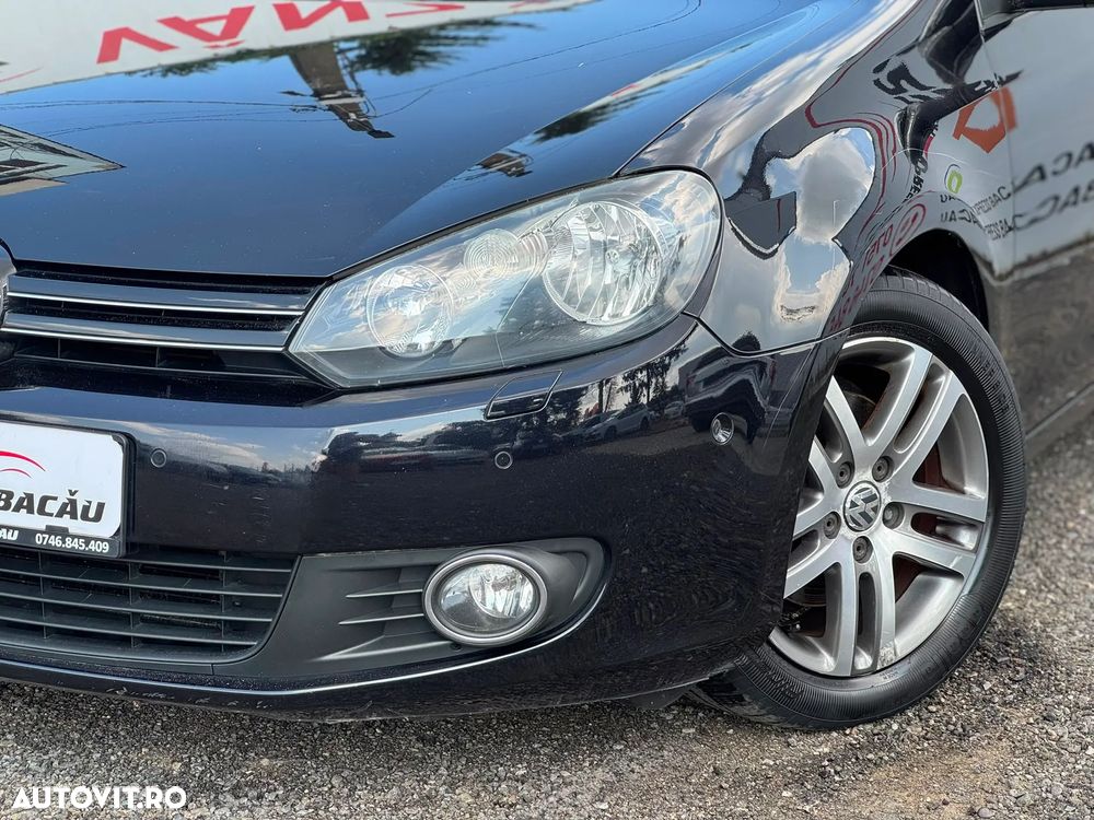 Volkswagen Golf - 10