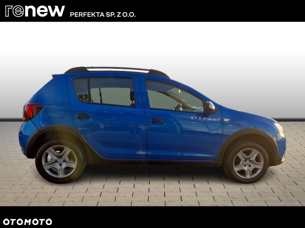 Dacia Sandero 0.9 TCe Laureate S&S - 6