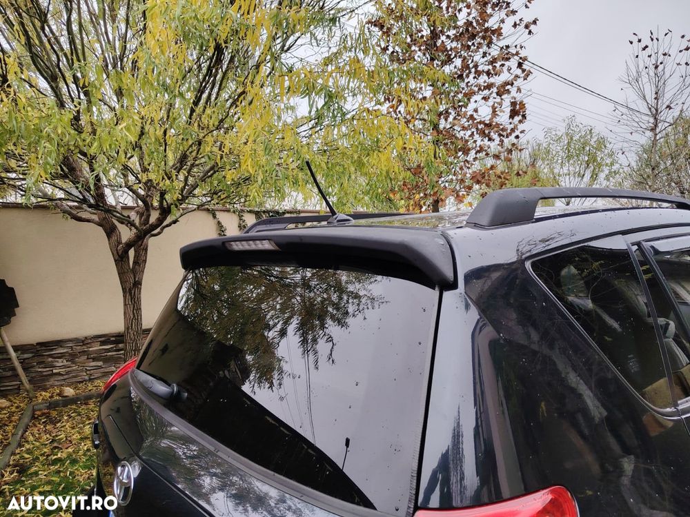 Toyota RAV4 2.2 D-4D 4x4 - 20