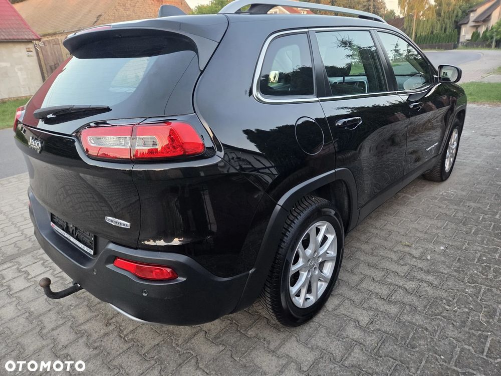 Jeep Cherokee 2.0 MJD 4x2 Longitude - 4