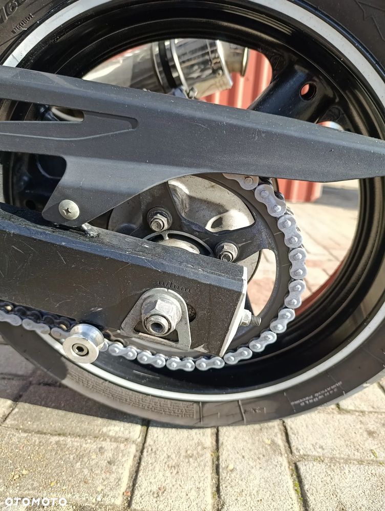 Suzuki SV - 19