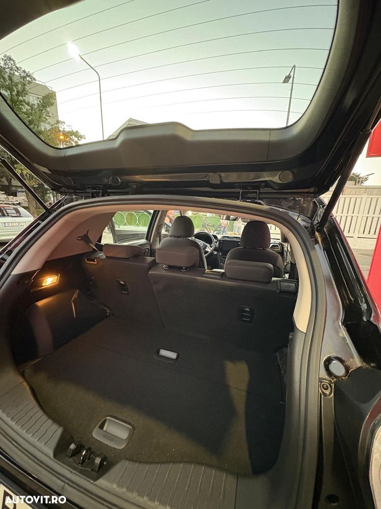 SsangYong Tivoli - 12
