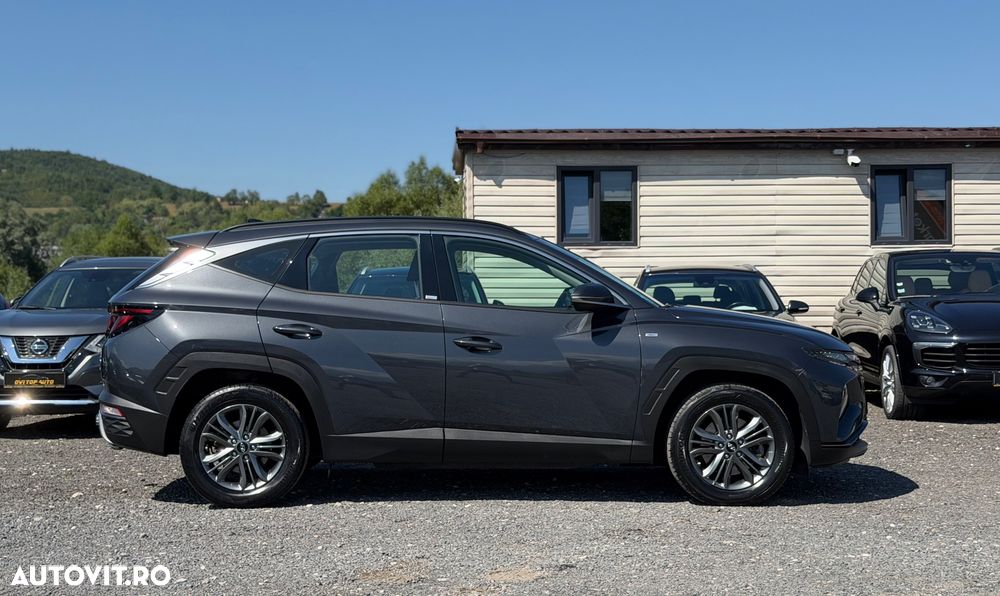Hyundai Tucson 1.6 CRDi 48V-Hybrid 4WD DCT Select - 11