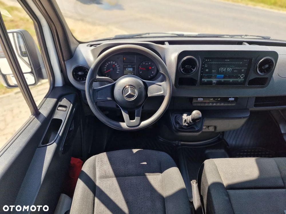 Mercedes-Benz Sprinter Doka - 23