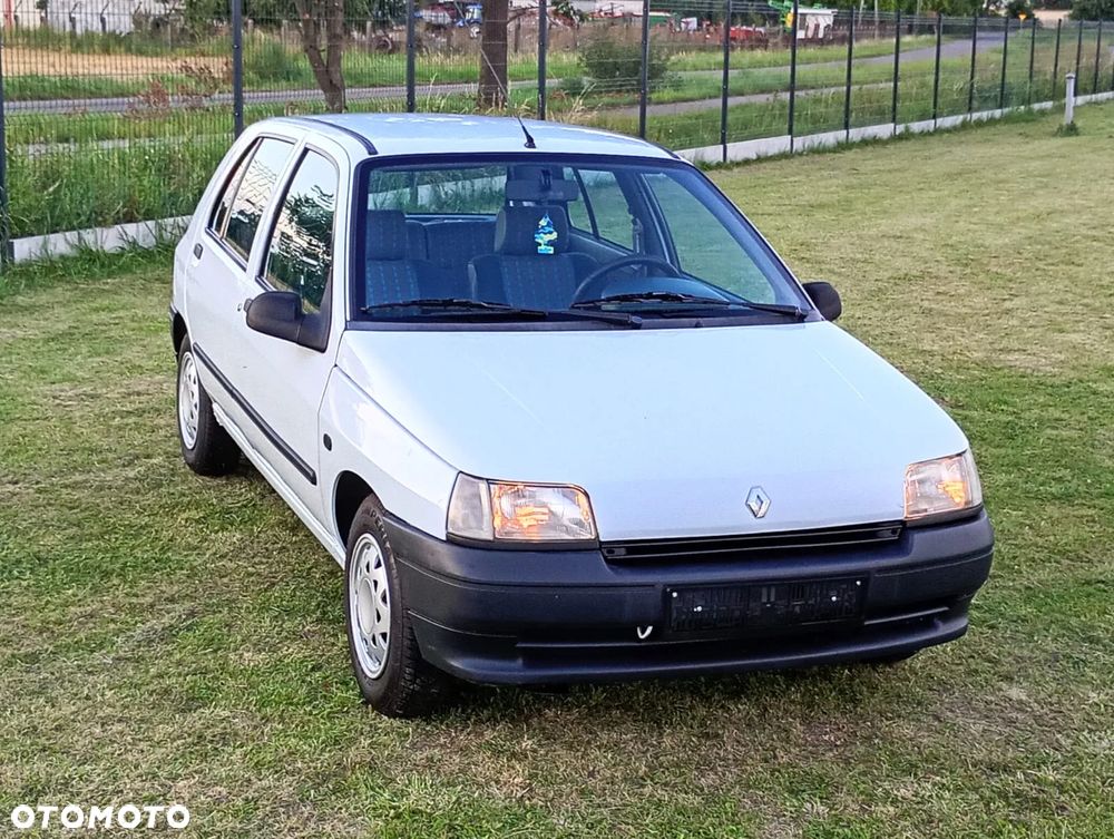 Renault Clio - 3